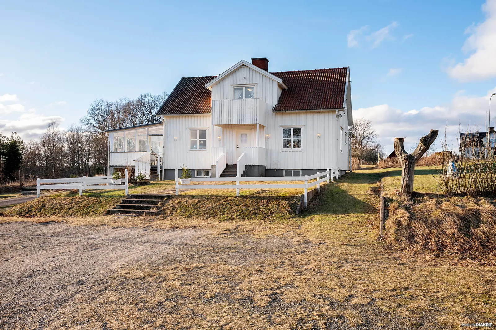 Bild 1 av 21 på Ryd Östergård 17