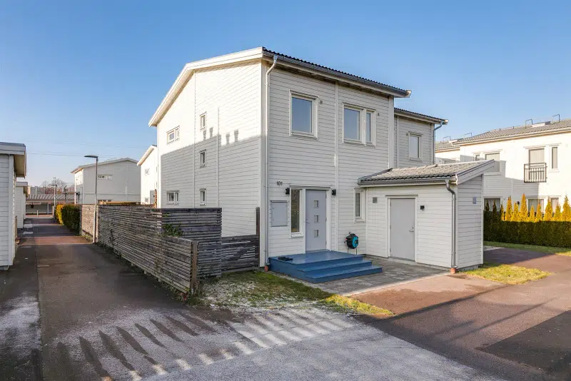 Semi-detached/terraced, 4 rooms, 108 m² in Arlöv