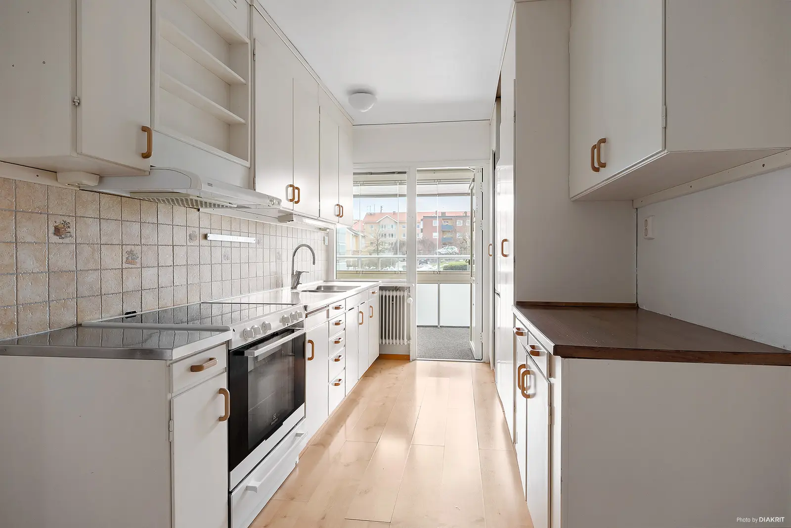 Image 1 of 16 of Norra Storgatan 3e