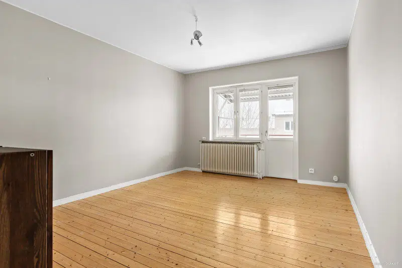 Apartment, 2 rooms, 42 m² in Örebro