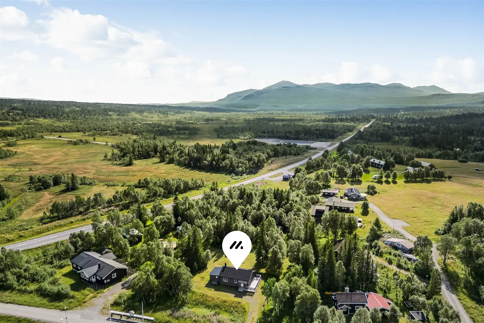 Image 1 of 21 of Storvallsvägen 5