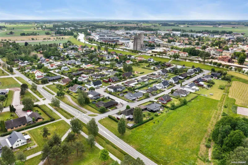 Tomt / mark, 1111 m² i Töreboda