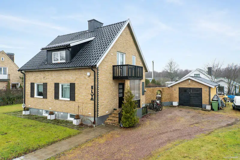 House, 5 rooms, 118 m² in Halland