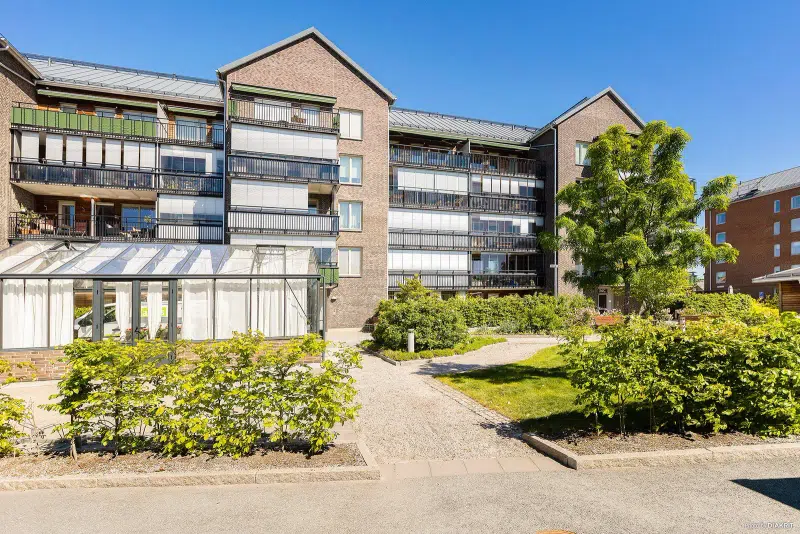 Lägenhet, 2 rum, 52 m² i Örebro