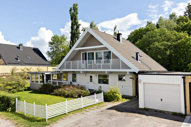 Par-/radhus, 7 rum, 140 m² i Alnö