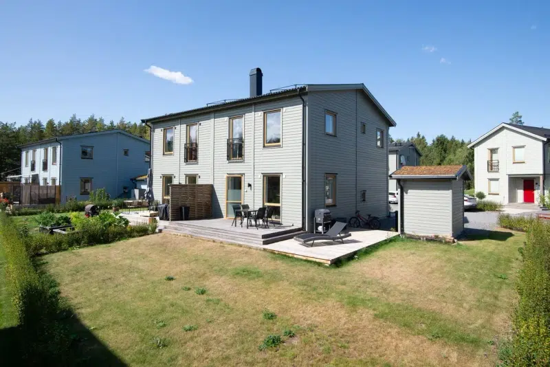 Lägenhet, 4 rum, 107 m² i Österåker