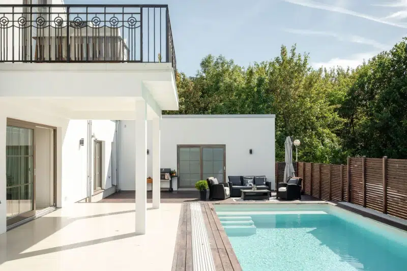 Villa, 8 rum, 240 m²