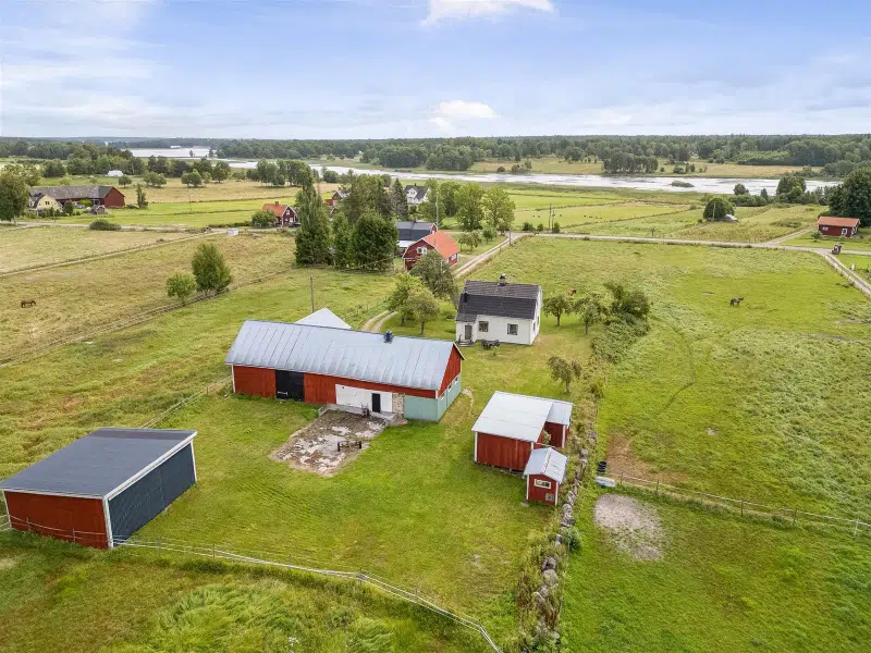 Gård, 4 rum, 96 m² i Gullspång