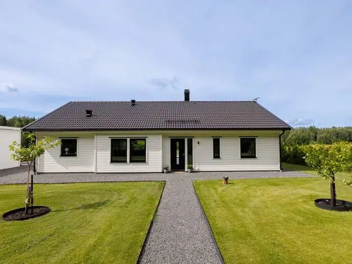 Villa, 6 rum, 148 m²