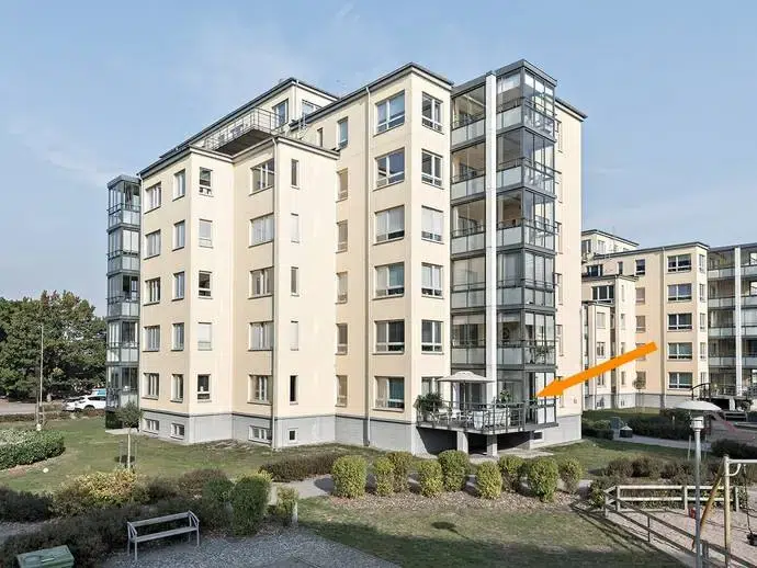 Apartment, 3 rooms, 120 m²