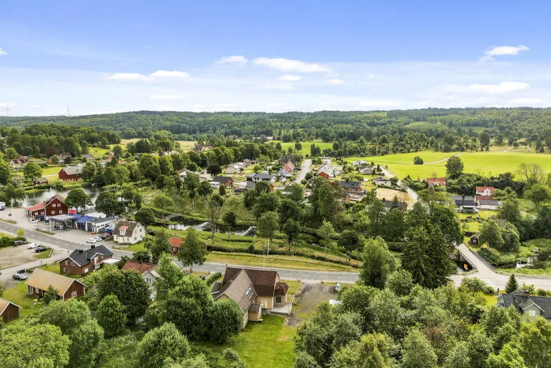 Villa, 10 rum, 300 m² i Blidsberg