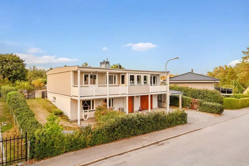 House, 6 rooms, 115 m² in Runby