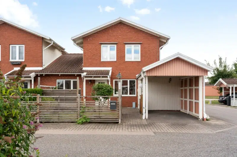 Semi-detached/terraced, 4 rooms, 106 m² in Kävlinge