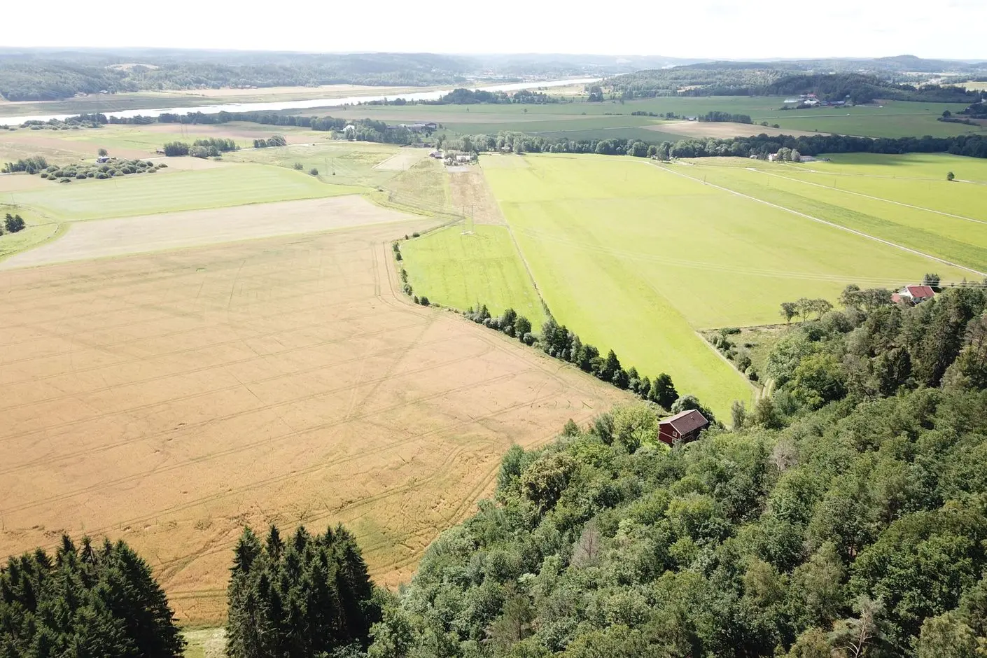 Bild 1 av 6 på Valler 4:1