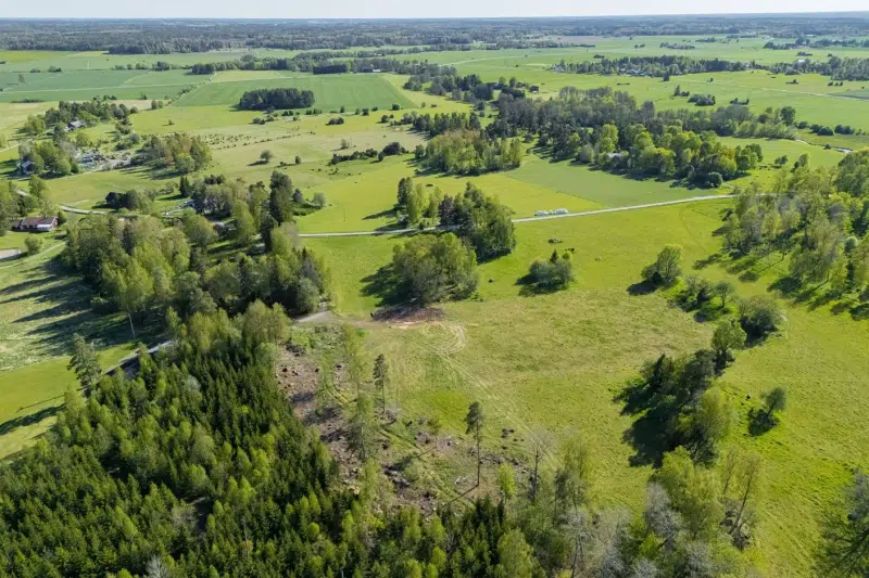 Land / plot in Vattholma