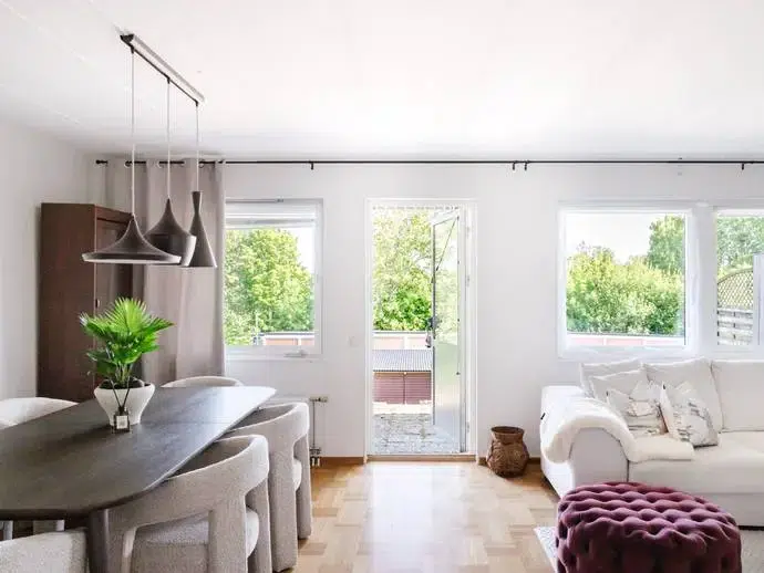 Semi-detached/terraced, 5 rooms, 126 m²