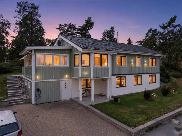 Villa, 7 rum, 150 m²