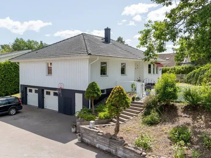 House, 5 rooms, 126 m²