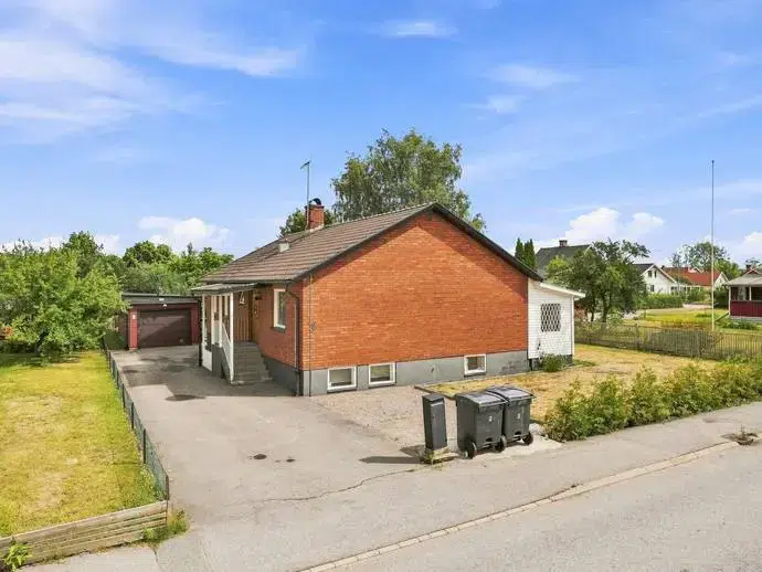 Villa, 6 rum, 93 m²