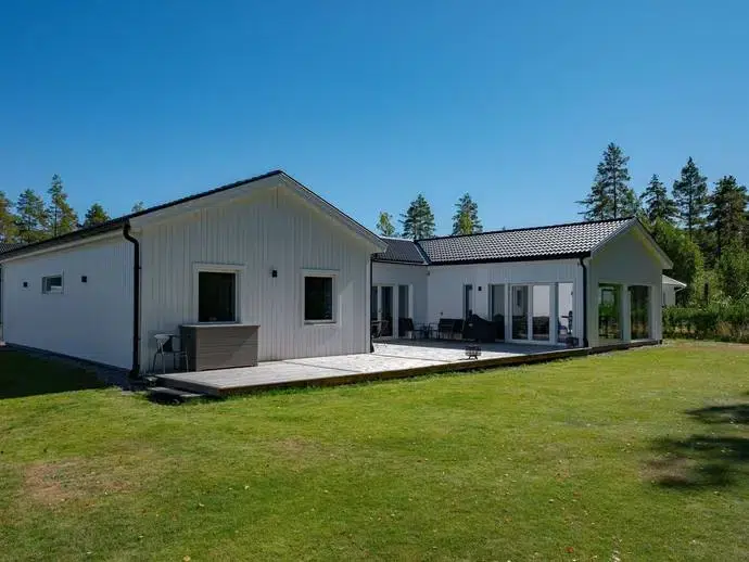 House, 7 rooms, 170 m²