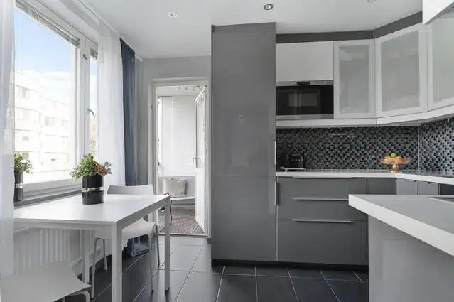 Apartment, 2 rooms, 51 m² in Skogås
