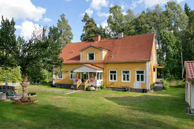 Bild 1 av 21 på Källgatan 9
