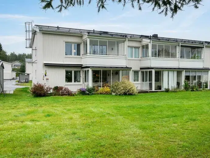 Apartment, 3 rooms, 75 m²
