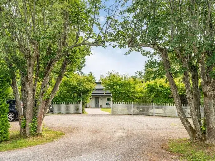 House, 4 rooms, 150 m²