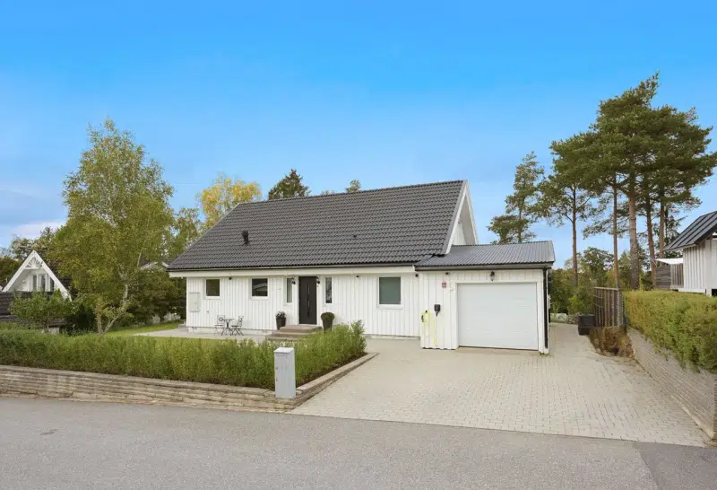 Villa, 6 rum, 152 m²