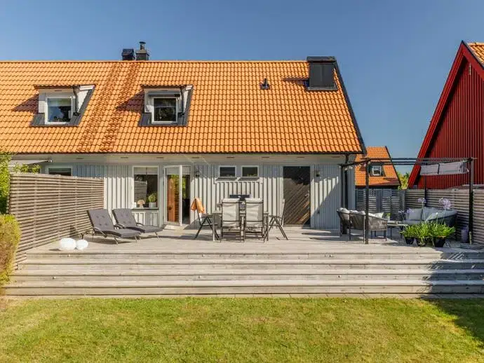 House, 4 rooms, 102 m²