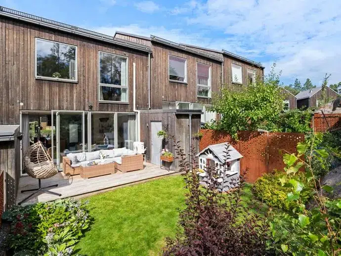 Lägenhet, 5 rum, 117 m² i Huddinge
