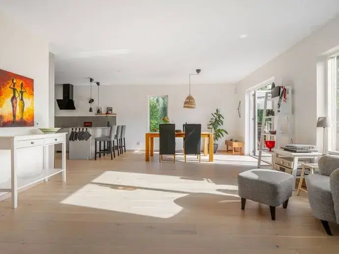 Apartment, 5 rooms, 132 m²