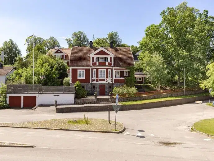 Villa, 8 rum, 150 m²