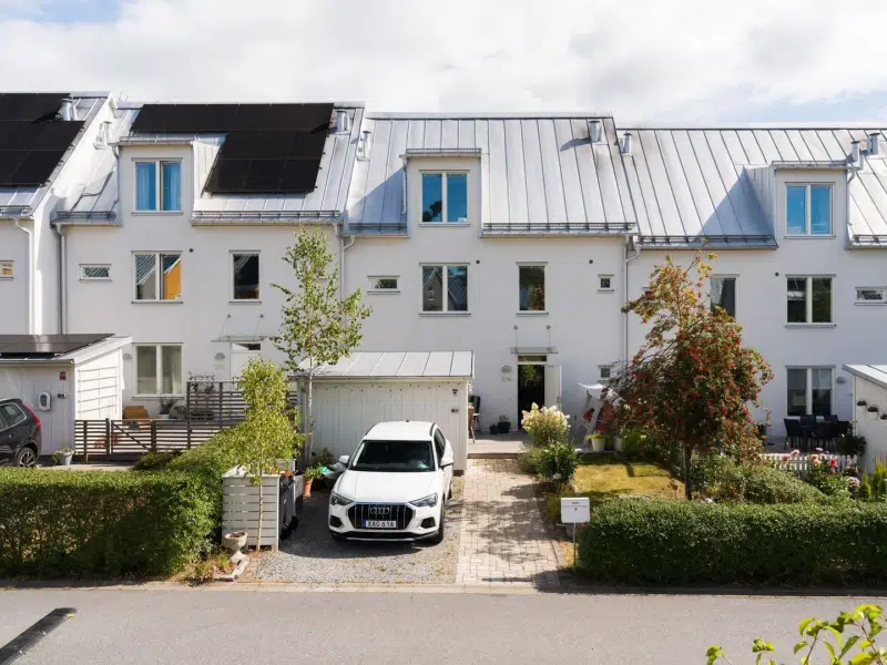 Villa, 6 rum, 194 m² i Kälvesta