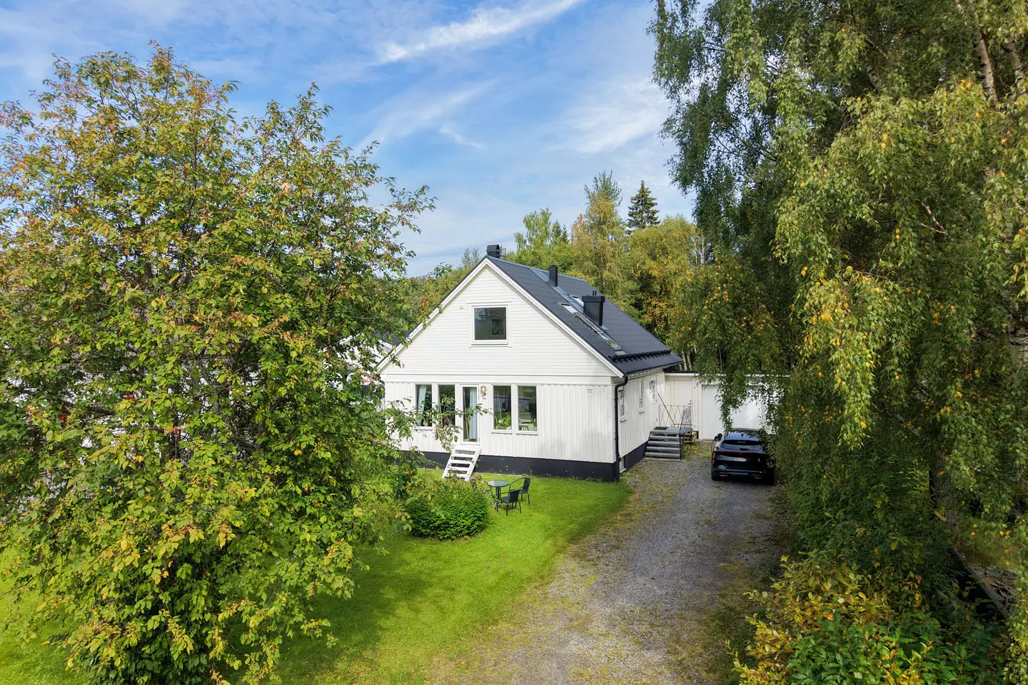 Image 1 of 6 of Thomévägen 73