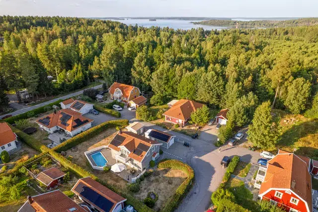 House, 5 rooms, 150 m² in Enhörna
