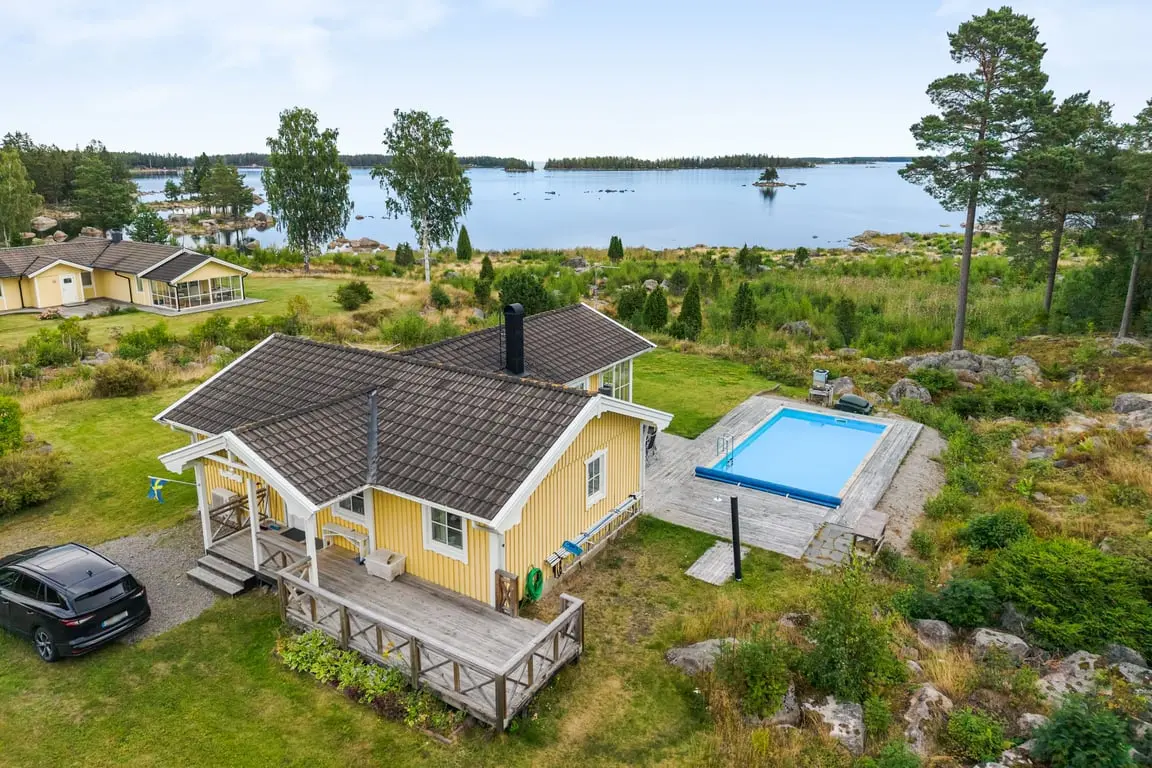 Bild 1 av 39 på Mannesskärsvägen 8