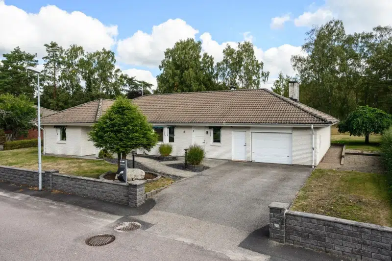 House, 5 rooms, 152 m² in Ljungby