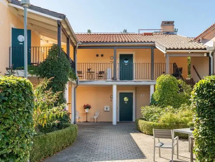 Apartment, 2 rooms, 79 m²