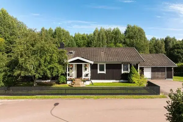 House, 4 rooms, 119 m² in Insjön