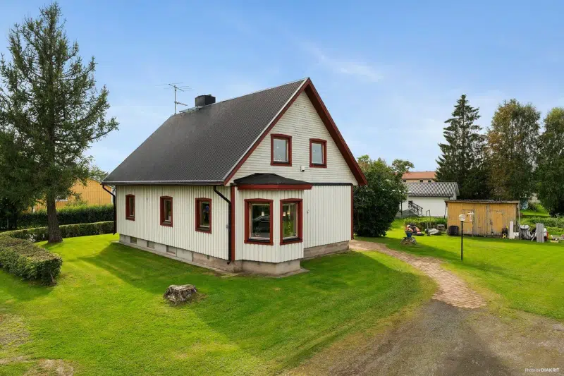 Villa, 160 m² i Boden