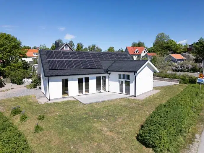 House, 7 rooms, 150 m²