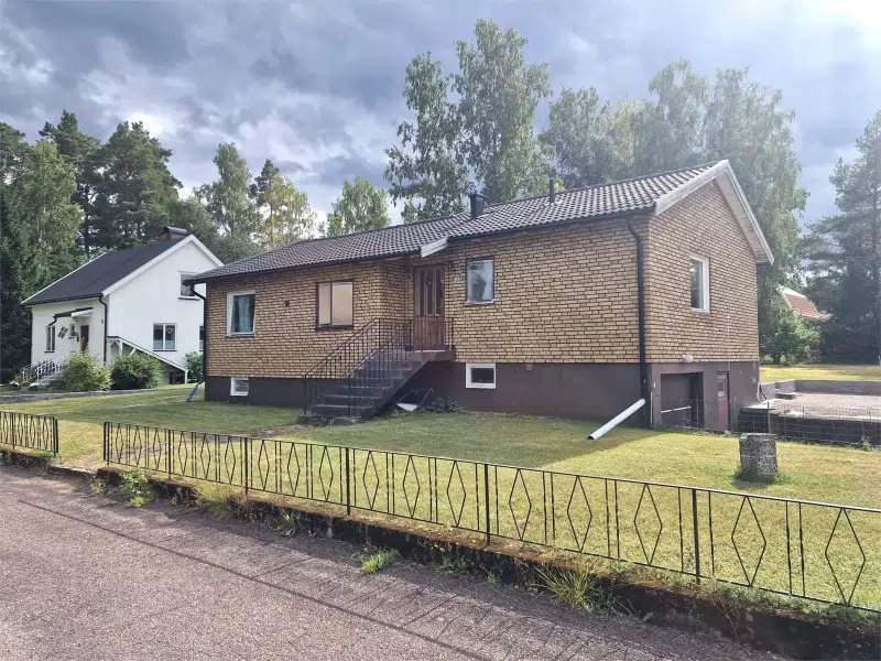 House, 5 rooms, 92 m²