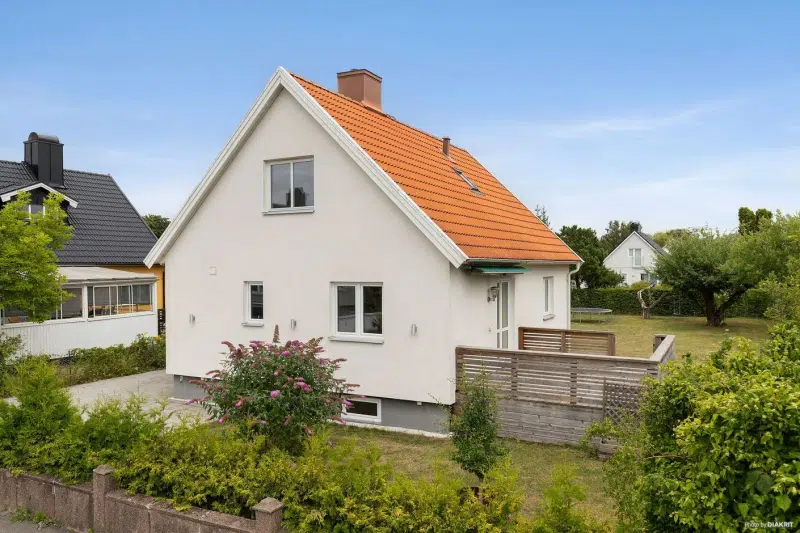 House, 7 rooms, 104 m² in Kristianstad
