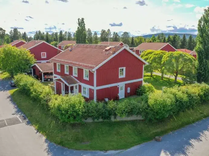 Apartment, 4 rooms, 115 m²