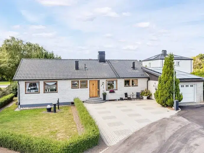 House, 5 rooms, 129 m²
