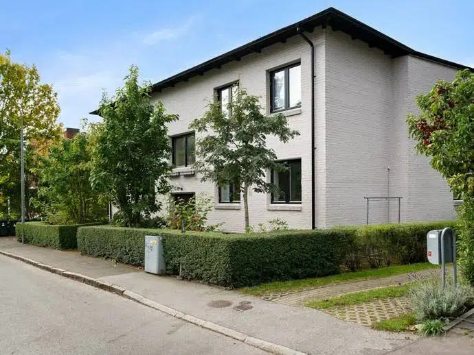 Lägenhet, 284 m²
