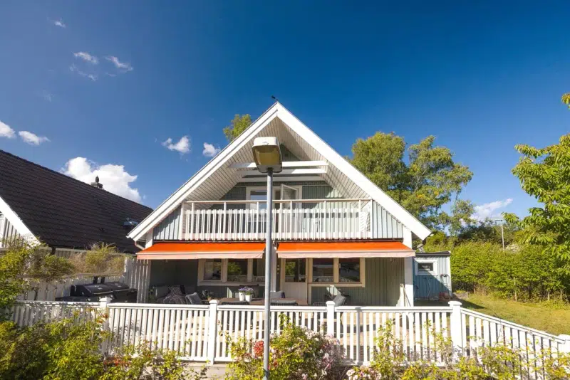 Semi-detached/terraced, 6 rooms, 139 m² in Täby