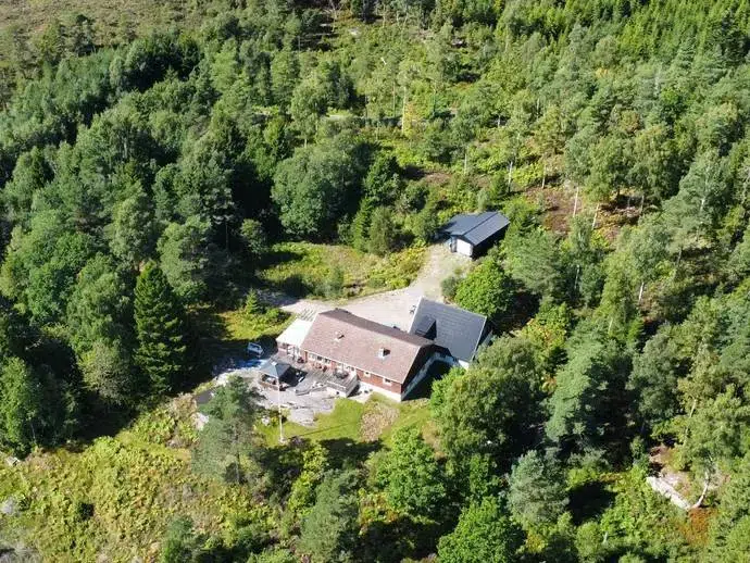 Lägenhet, 6 rum, 156 m²