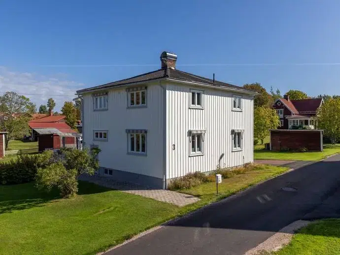 House, 4 rooms, 140 m²